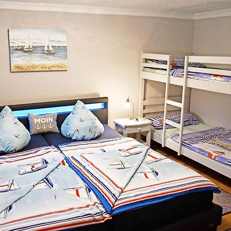 Ferienhaus Fam_ Lemke 베르겐 아우프 뤼겐 외부 사진